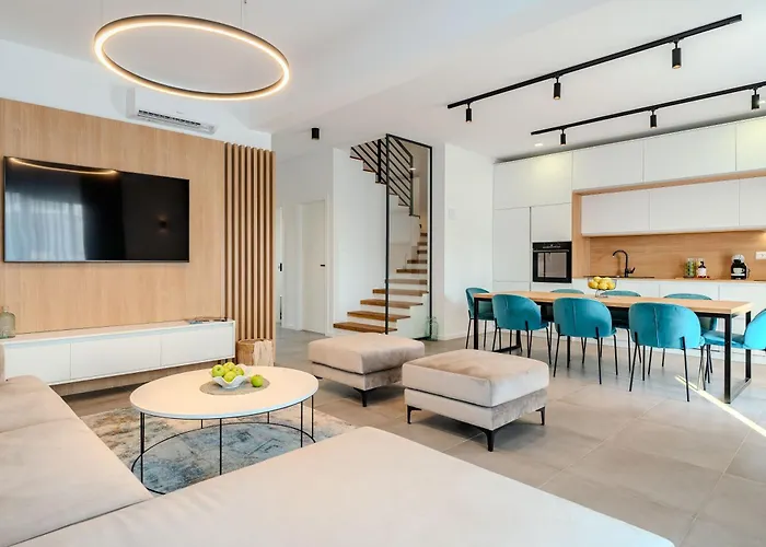 Beachfront Azzurro With Seaview 빌라