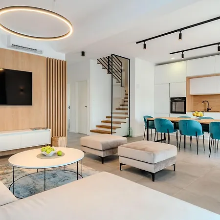 Beachfront Azzurro With Seaview Villa