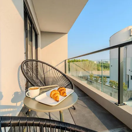 Beachfront Azzurro With Seaview Privlaka (Zadar)