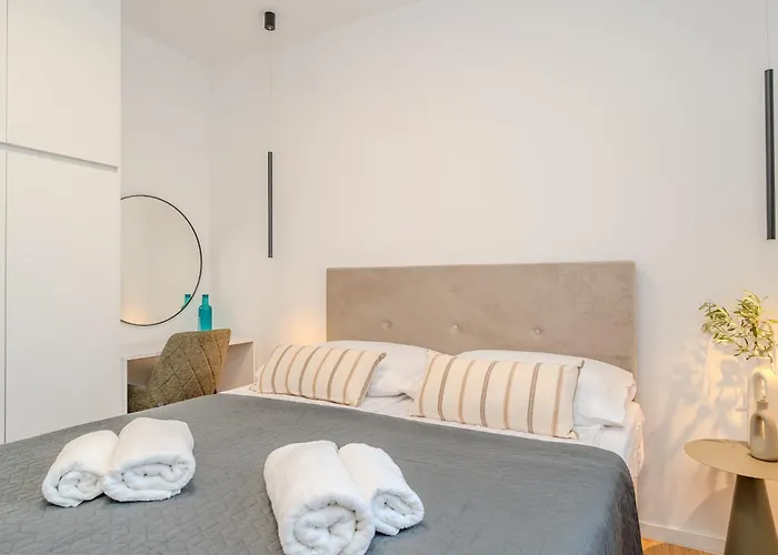 Beachfront Azzurro With Seaview Villa *